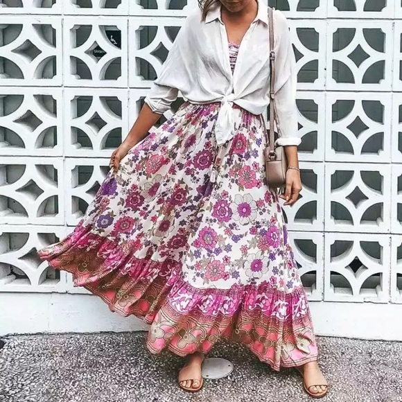 SOLD OUT Waverly Floral Gypsy Bohemian Off Shoulder Blouse & Maxi Ruffle Skirt - Picture 7 of 13